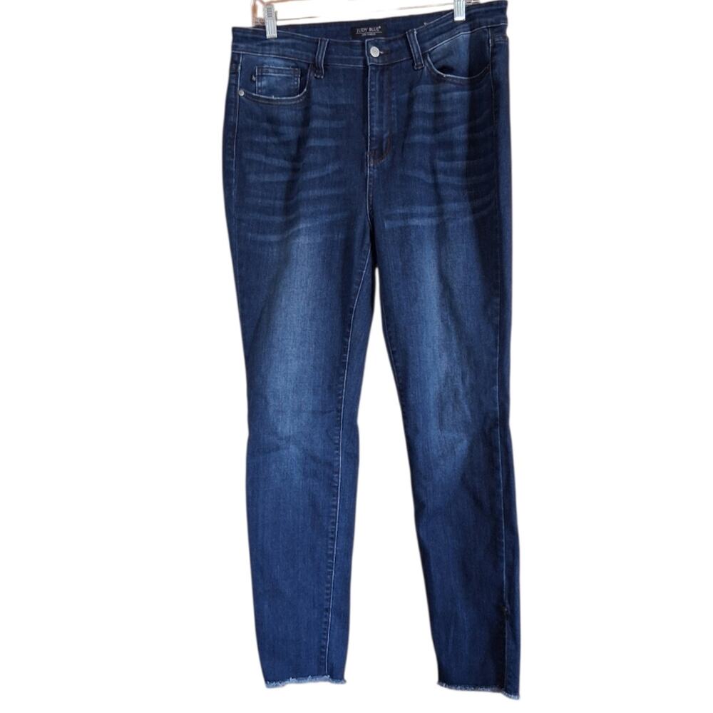 Judy Blue Raw Hem Skinny Jeans Size 32